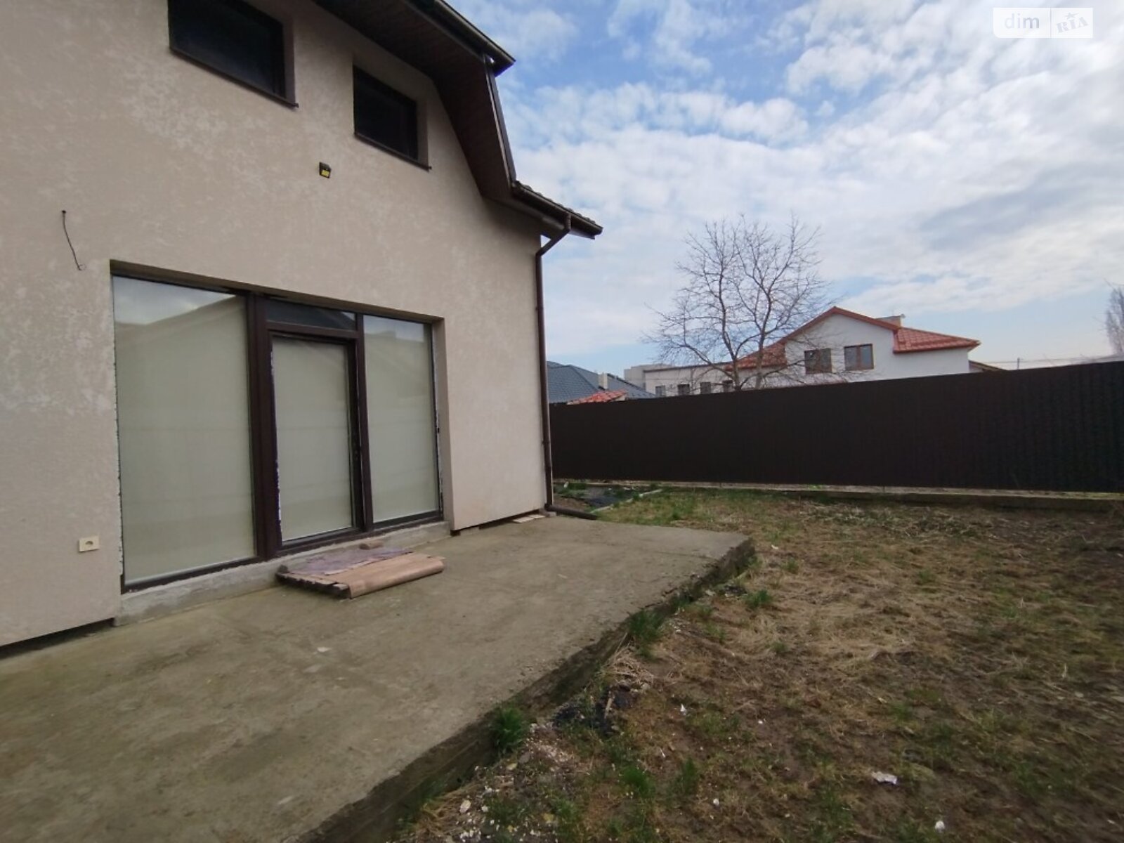 одноповерховий будинок, 91 кв. м, цегла. Продаж у Ужгороді фото 1 одноповерховий будинок, 91 кв. м, цегла. Продаж у Ужгороді фото 1