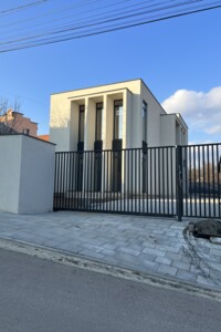 двухэтажный дом с балконом, 168 кв. м, кирпич. Продажа в Ужгороде фото 2