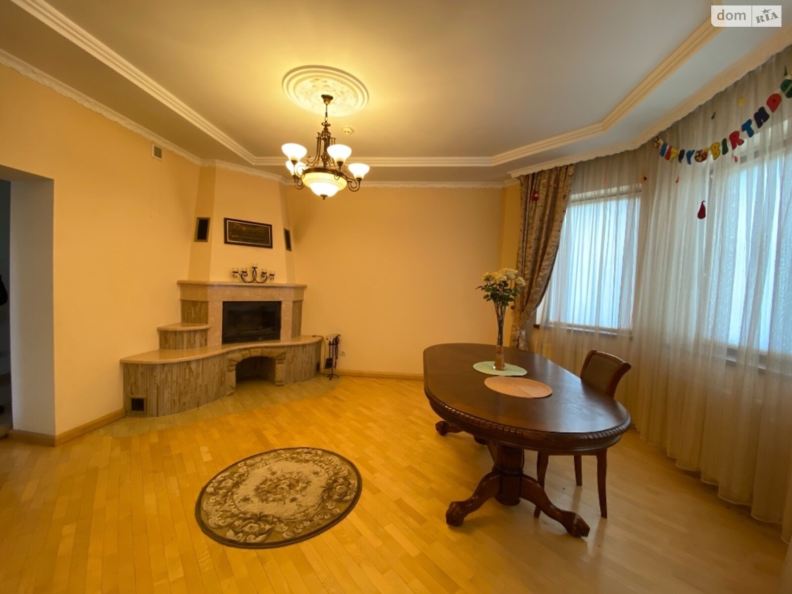 двухэтажный дом с ремонтом, 222 кв. м, кирпич. Продажа в Корытняны фото 1