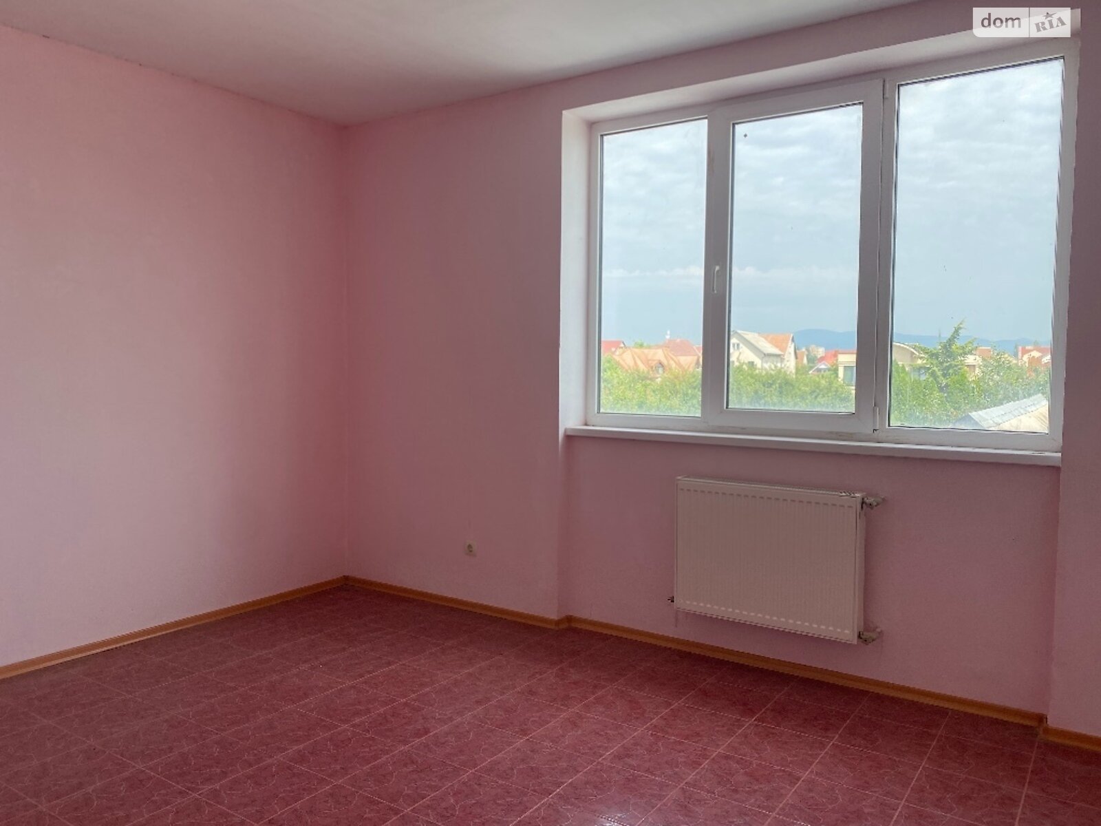 двухэтажный дом с гаражом, 250 кв. м, кирпич. Продажа в Минае фото 1 двухэтажный дом с гаражом, 250 кв. м, кирпич. Продажа в Минае фото 1