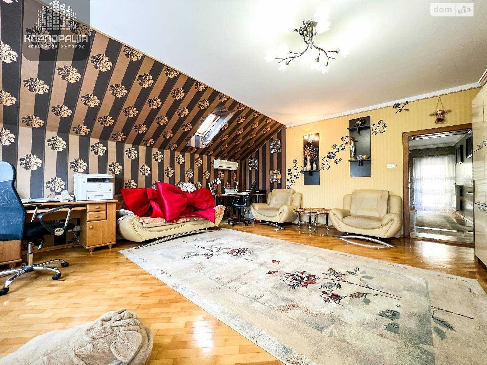 двоповерховий будинок веранда, 259 кв. м, цегла. Продаж у Минаї фото 1