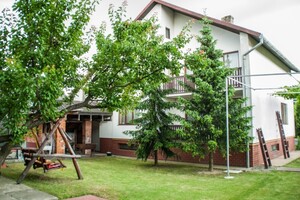 двухэтажный дом веранда, 318 кв. м, кирпич. Продажа в Невицком фото 2