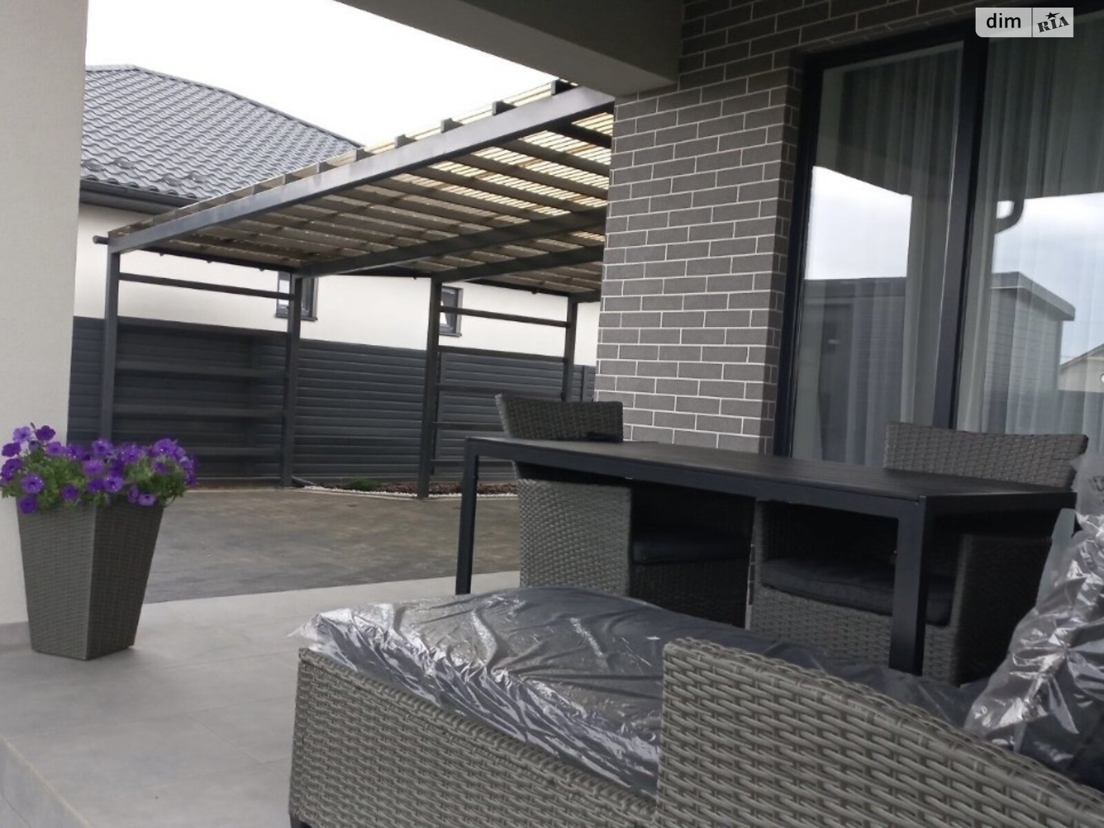 одноповерховий будинок, 147 кв. м, цегла. Продаж в Ужгороді, район Новий фото 1 одноповерховий будинок, 147 кв. м, цегла. Продаж в Ужгороді, район Новий фото 1