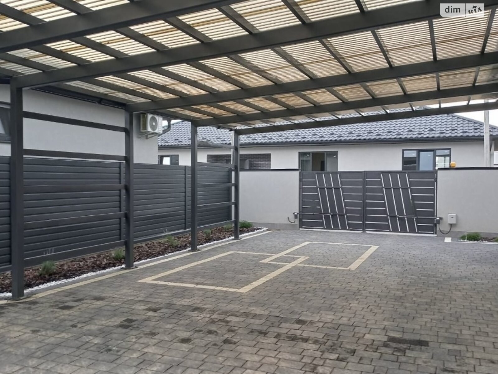 одноповерховий будинок, 147 кв. м, цегла. Продаж в Ужгороді, район Новий фото 1 одноповерховий будинок, 147 кв. м, цегла. Продаж в Ужгороді, район Новий фото 1