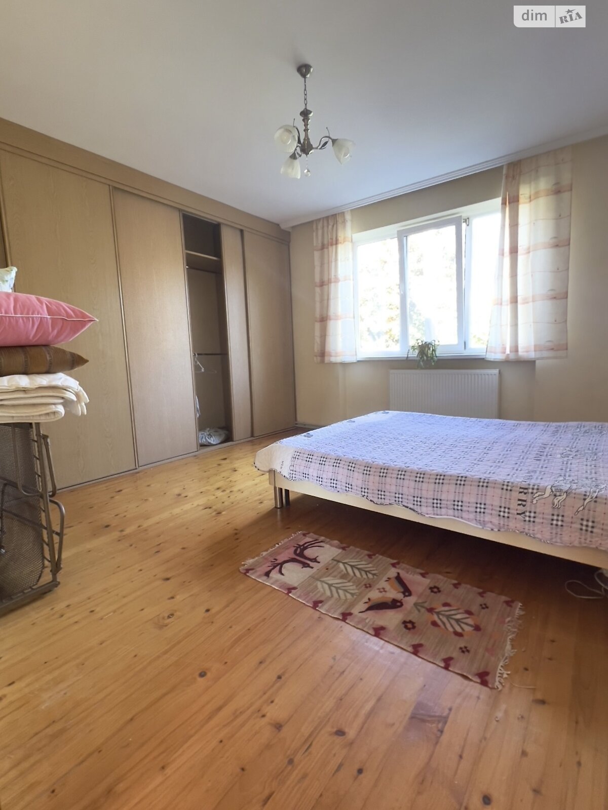 одноэтажный дом с отоплением, 101 кв. м, кирпич. Продажа в Ужгороде район Новый фото 1 одноэтажный дом с отоплением, 101 кв. м, кирпич. Продажа в Ужгороде район Новый фото 1