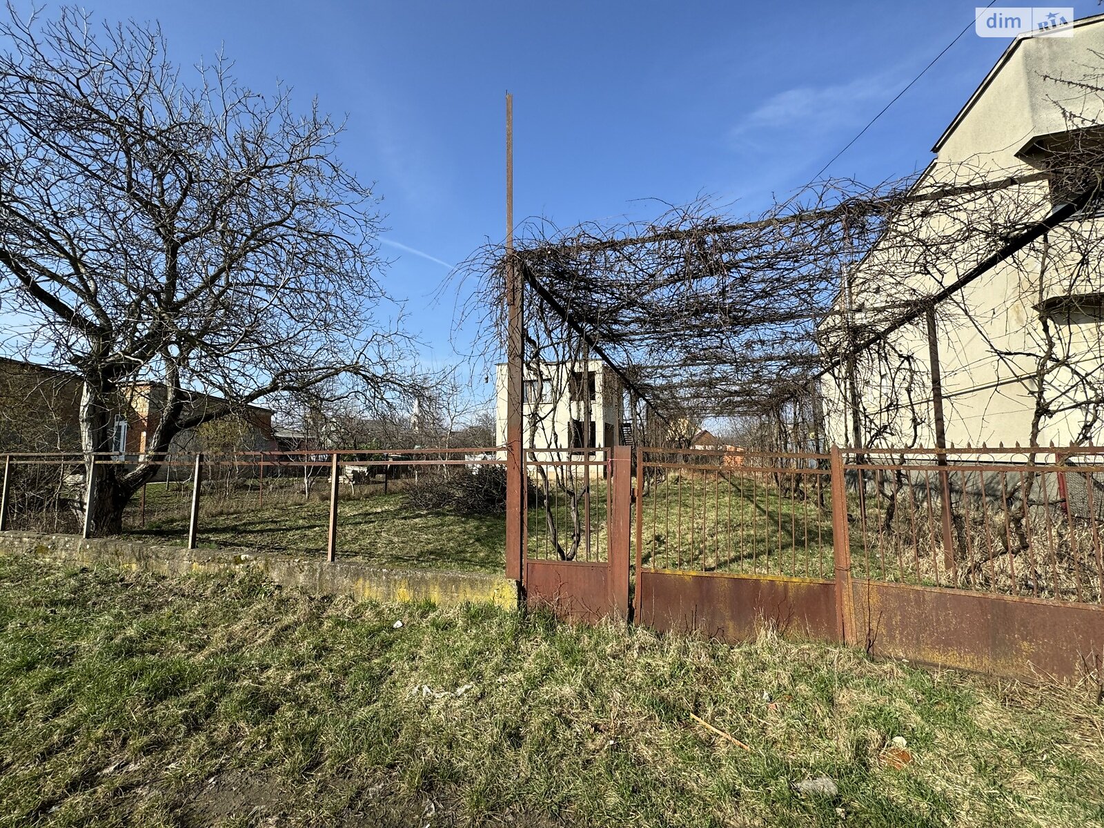 одноповерховий будинок, 67 кв. м, кирпич саманный. Продаж в Ужгороді, район Новий фото 1