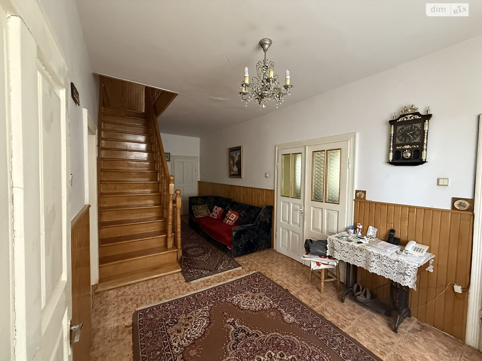 двоповерховий будинок з гаражем, 259.8 кв. м, цегла. Продаж в Ужгороді, район Подлипники фото 1 двоповерховий будинок з гаражем, 259.8 кв. м, цегла. Продаж в Ужгороді, район Подлипники фото 1