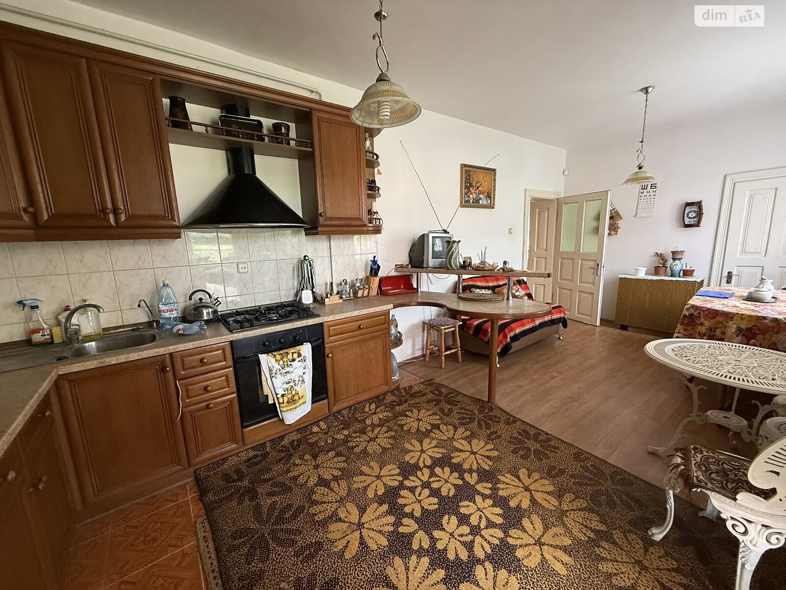 двоповерховий будинок з гаражем, 259.8 кв. м, цегла. Продаж в Ужгороді, район Подлипники фото 1 двоповерховий будинок з гаражем, 259.8 кв. м, цегла. Продаж в Ужгороді, район Подлипники фото 1