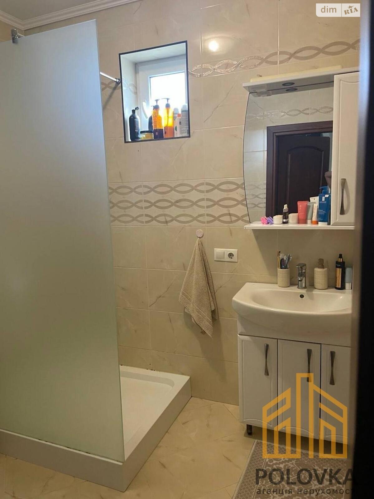 одноповерховий будинок з опаленням, 120 кв. м, цегла. Продаж в Ужгороді, район Подлипники фото 1 одноповерховий будинок з опаленням, 120 кв. м, цегла. Продаж в Ужгороді, район Подлипники фото 1