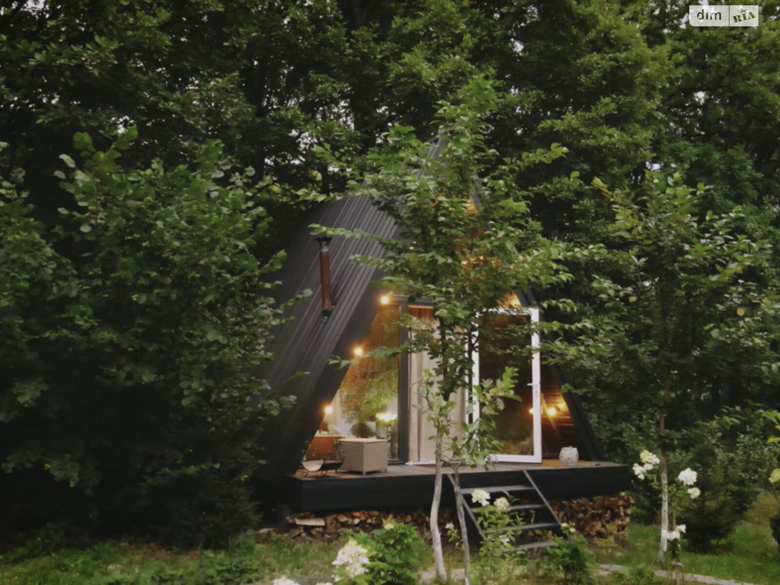 двоповерховий будинок бесідка, 75 кв. м, дерево та цегла. Продаж у Ужгороді фото 1