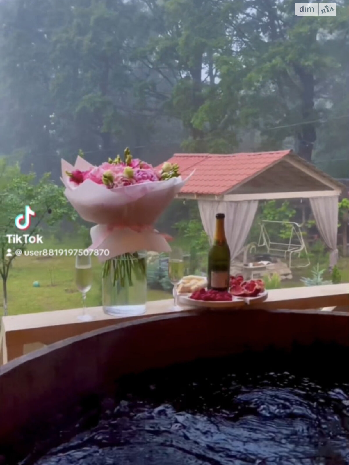 двоповерховий будинок бесідка, 75 кв. м, дерево та цегла. Продаж у Ужгороді фото 1