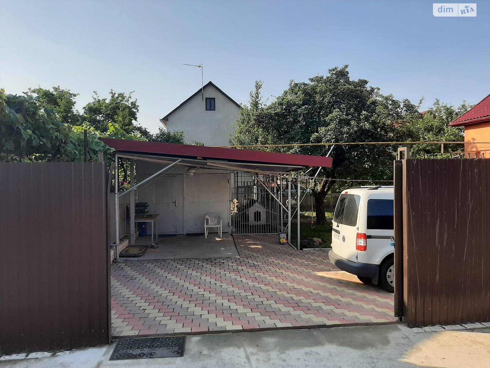 двухэтажный дом, 160 кв. м, кирпич. Продажа в Ужгороде район Промышленный фото 1 двухэтажный дом, 160 кв. м, кирпич. Продажа в Ужгороде район Промышленный фото 1