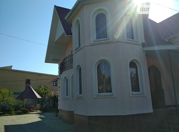 двоповерховий будинок, 188 кв. м, цегла. Продаж в Ужгороді, район Промисловий фото 1 двоповерховий будинок, 188 кв. м, цегла. Продаж в Ужгороді, район Промисловий фото 1