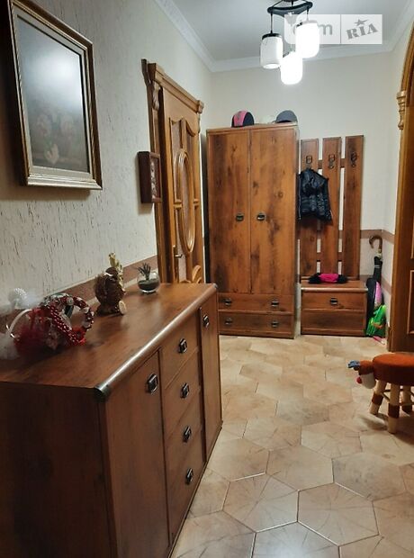 двоповерховий будинок, 188 кв. м, цегла. Продаж в Ужгороді, район Промисловий фото 1 двоповерховий будинок, 188 кв. м, цегла. Продаж в Ужгороді, район Промисловий фото 1