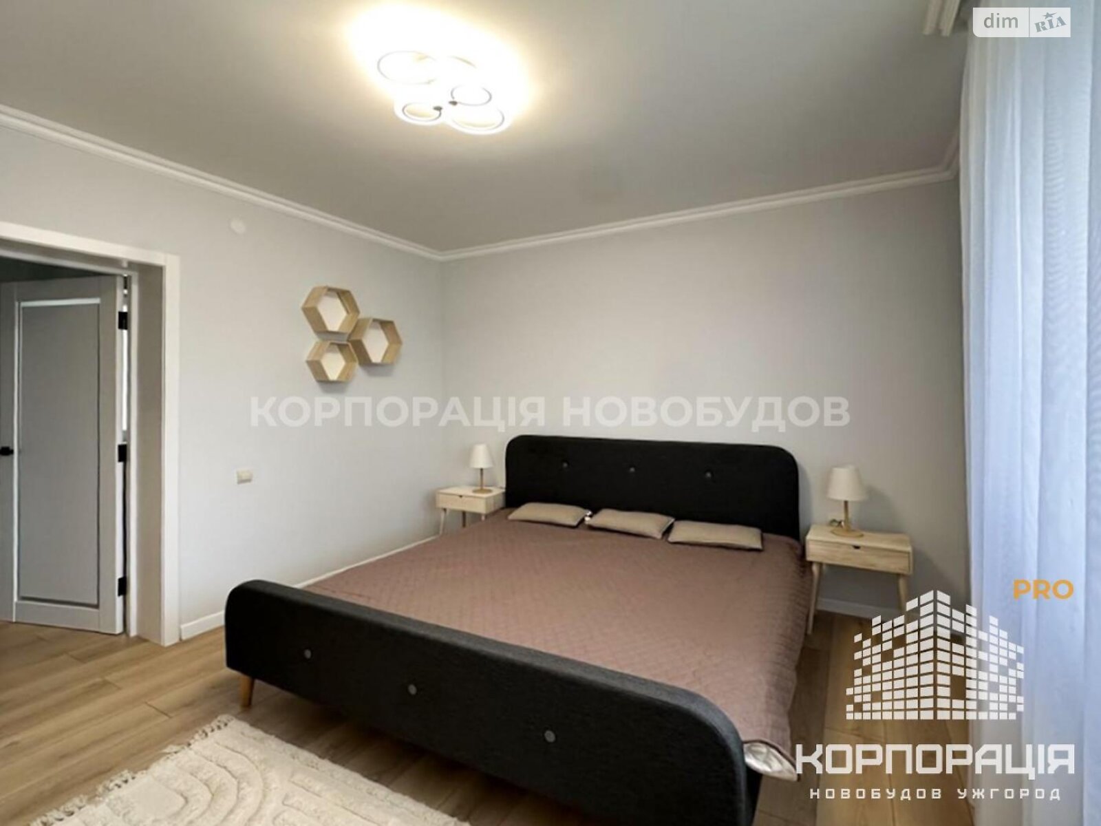 одноэтажный дом, 120 кв. м, кирпич. Продажа в Ужгороде район Промышленный фото 1 одноэтажный дом, 120 кв. м, кирпич. Продажа в Ужгороде район Промышленный фото 1