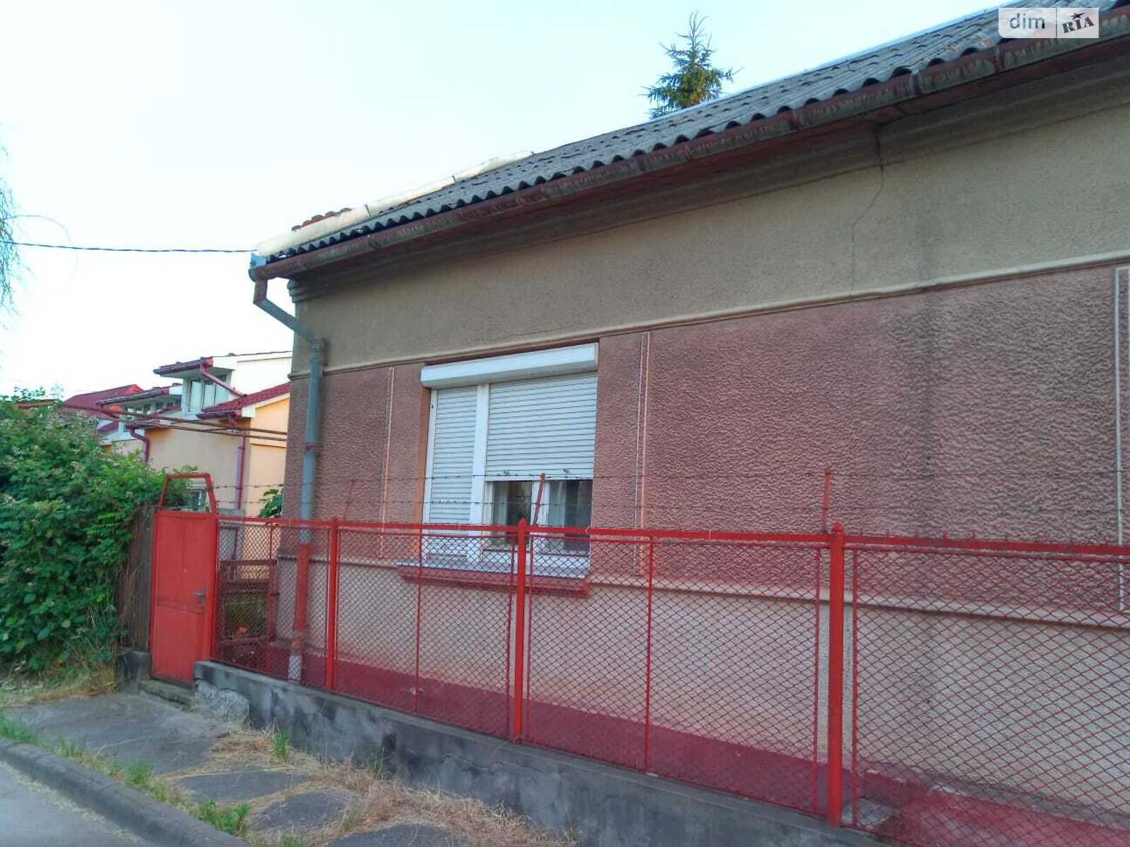 одноповерховий будинок з гаражем, 111 кв. м, кирпич. Продаж в Ужгороді, район Радванка фото 1