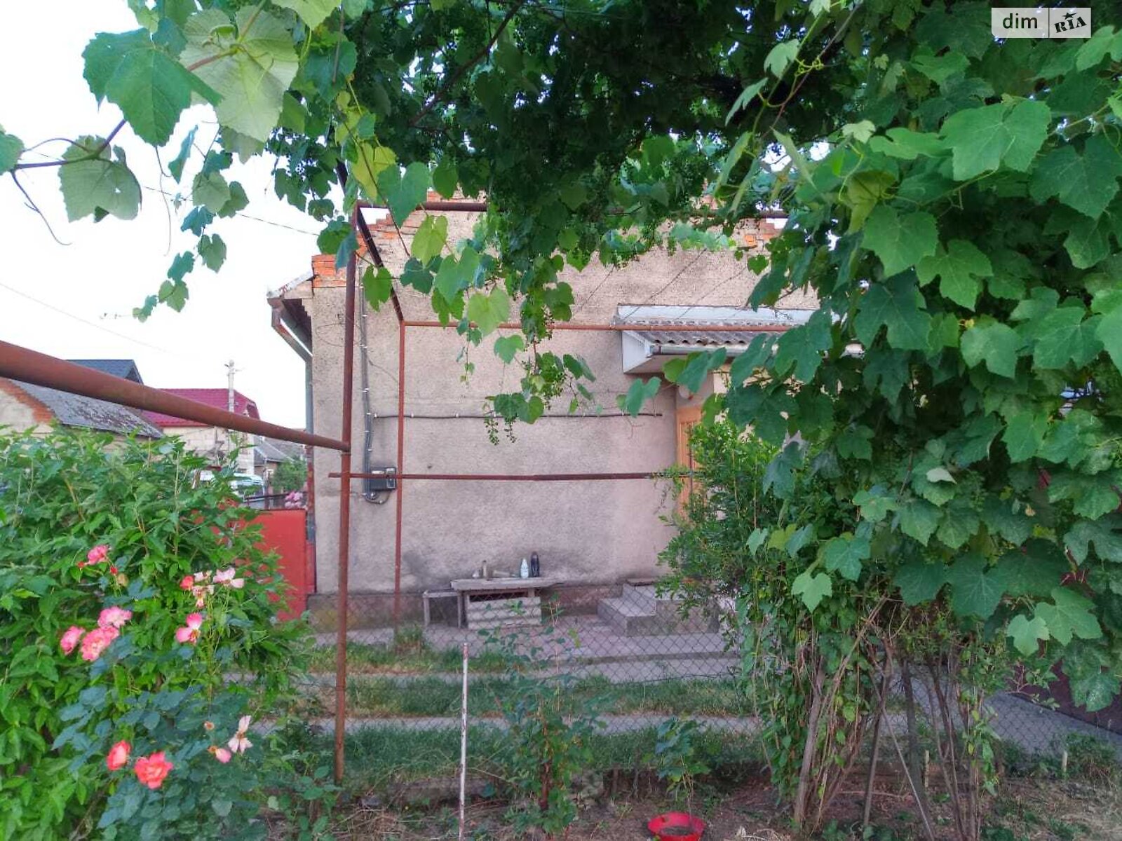 одноповерховий будинок з гаражем, 111 кв. м, кирпич. Продаж в Ужгороді, район Радванка фото 1