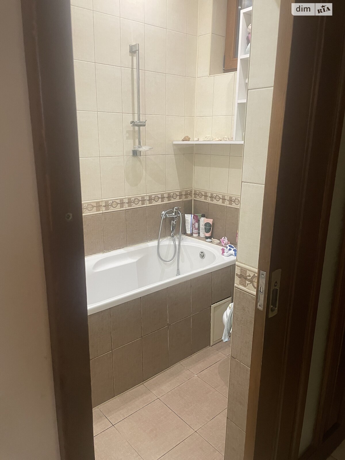 двоповерховий будинок, 160 кв. м, цегла. Продаж в Ужгороді, район Радванка фото 1 двоповерховий будинок, 160 кв. м, цегла. Продаж в Ужгороді, район Радванка фото 1