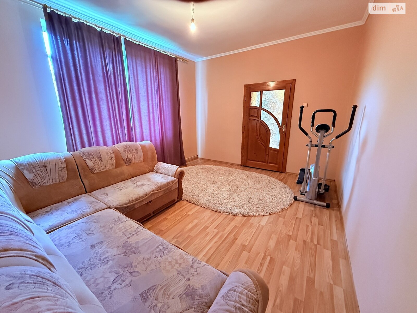 двухэтажный дом с балконом, 237 кв. м, кирпич. Продажа в Ужгороде район Радванка фото 1 двухэтажный дом с балконом, 237 кв. м, кирпич. Продажа в Ужгороде район Радванка фото 1