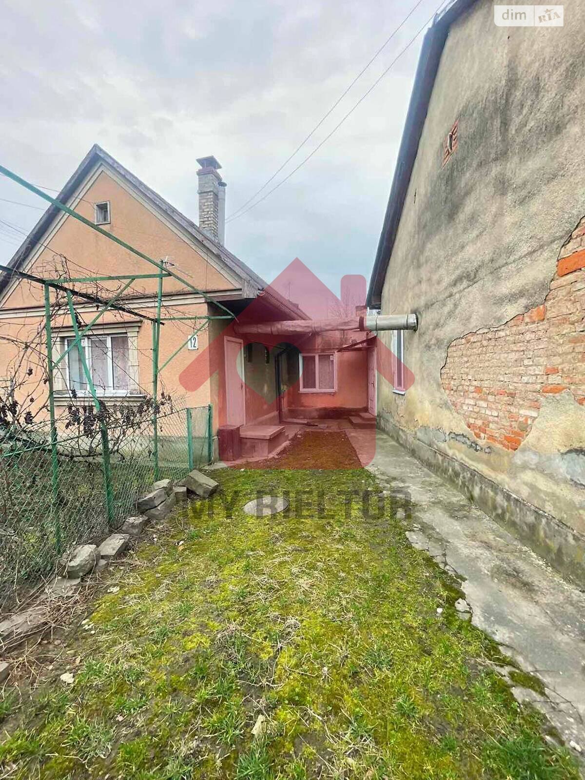 одноэтажный дом, 93 кв. м, цегла. Продажа в Ужгороде район Радванка фото 1