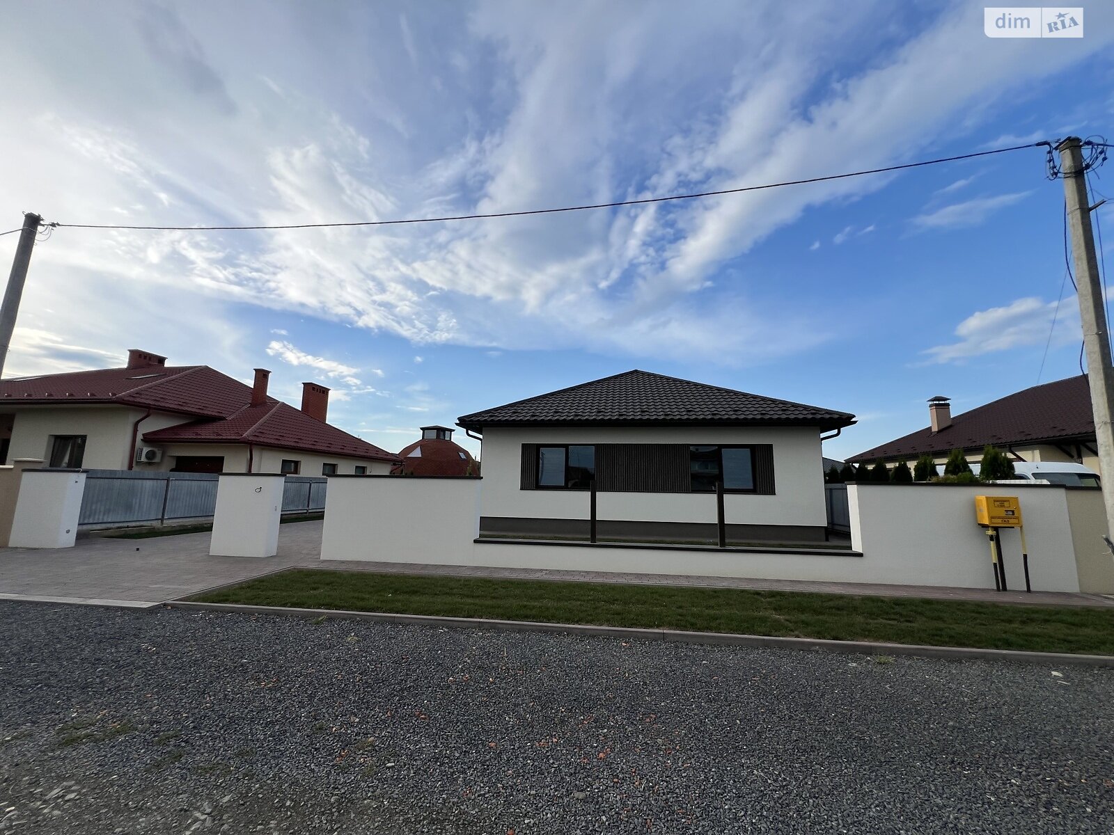одноповерховий будинок, 146.9 кв. м, цегла. Продаж в Ужгороді, район Садовий фото 1 одноповерховий будинок, 146.9 кв. м, цегла. Продаж в Ужгороді, район Садовий фото 1