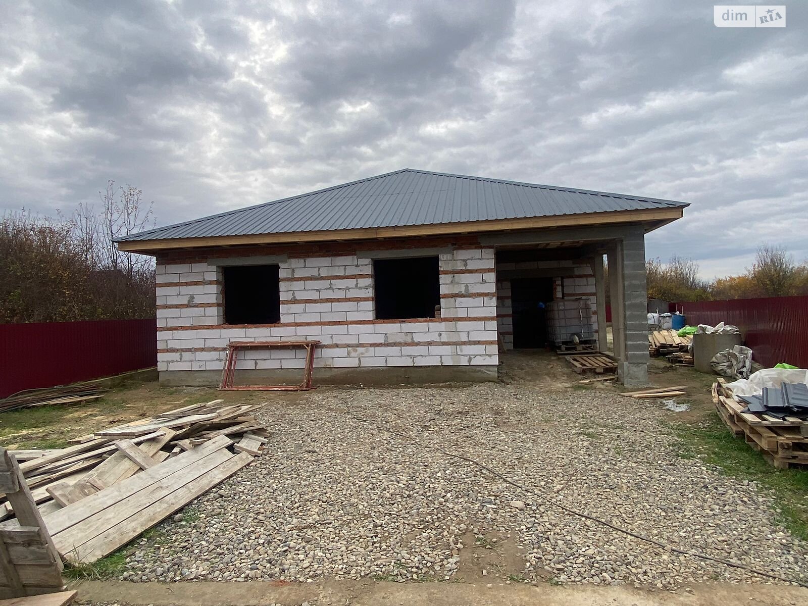 одноэтажный дом, 90 кв. м, кирпич. Продажа в Ужгороде район Садовый фото 1