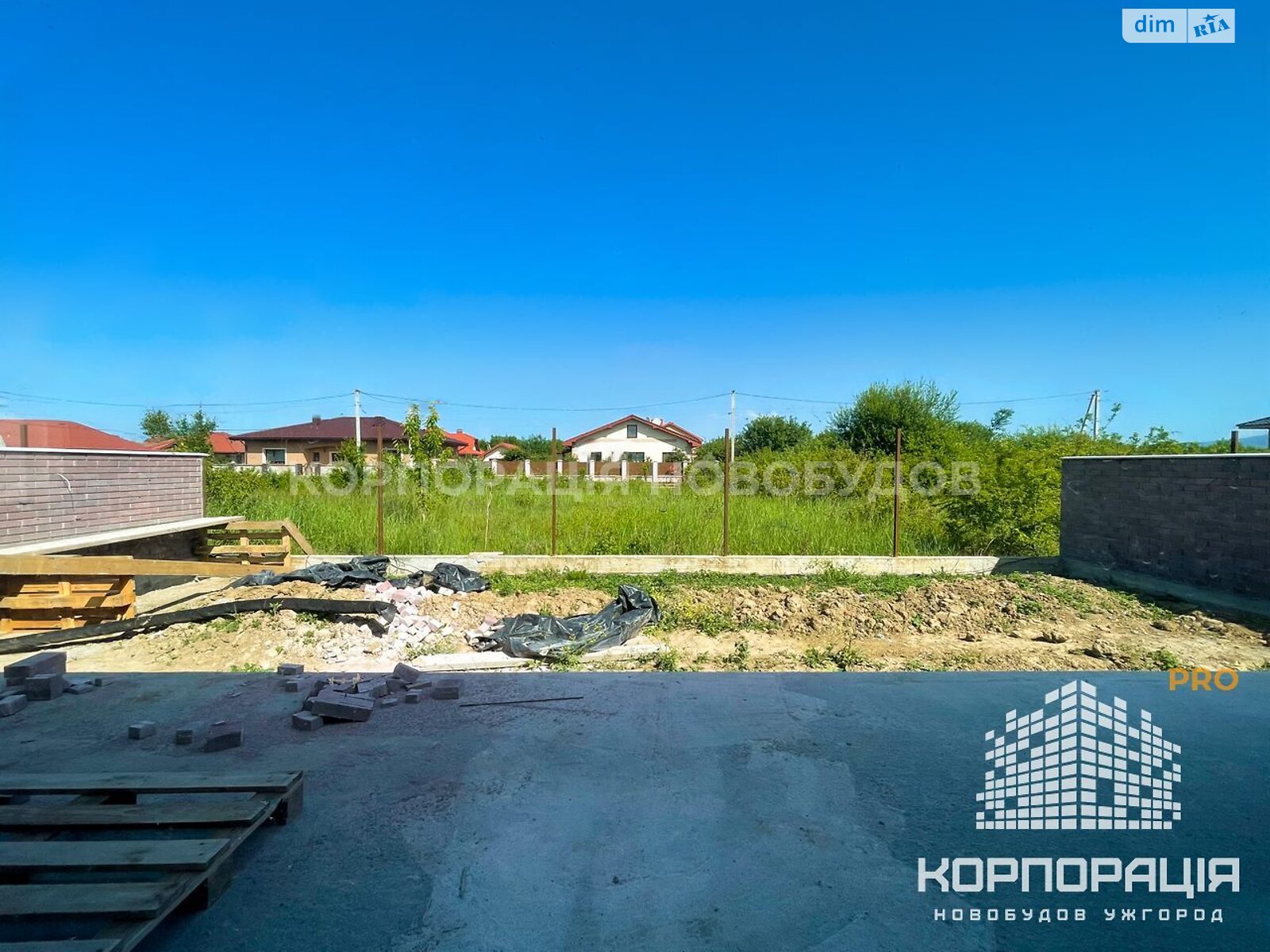 одноповерховий будинок з опаленням, 129.7 кв. м, кирпич. Продаж в Ужгороді, район Садовий фото 1 одноповерховий будинок з опаленням, 129.7 кв. м, кирпич. Продаж в Ужгороді, район Садовий фото 1