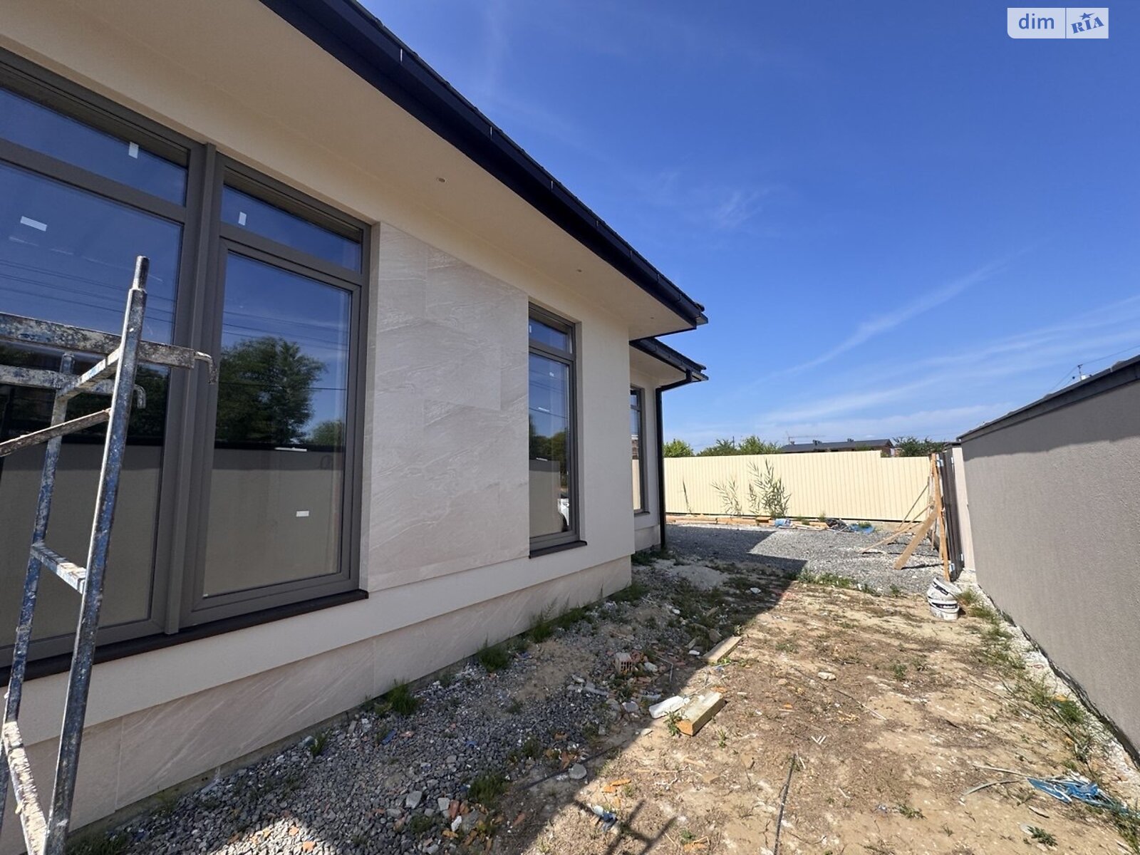 одноповерховий будинок, 110 кв. м, цегла. Продаж в Ужгороді, район Садовий фото 1 одноповерховий будинок, 110 кв. м, цегла. Продаж в Ужгороді, район Садовий фото 1