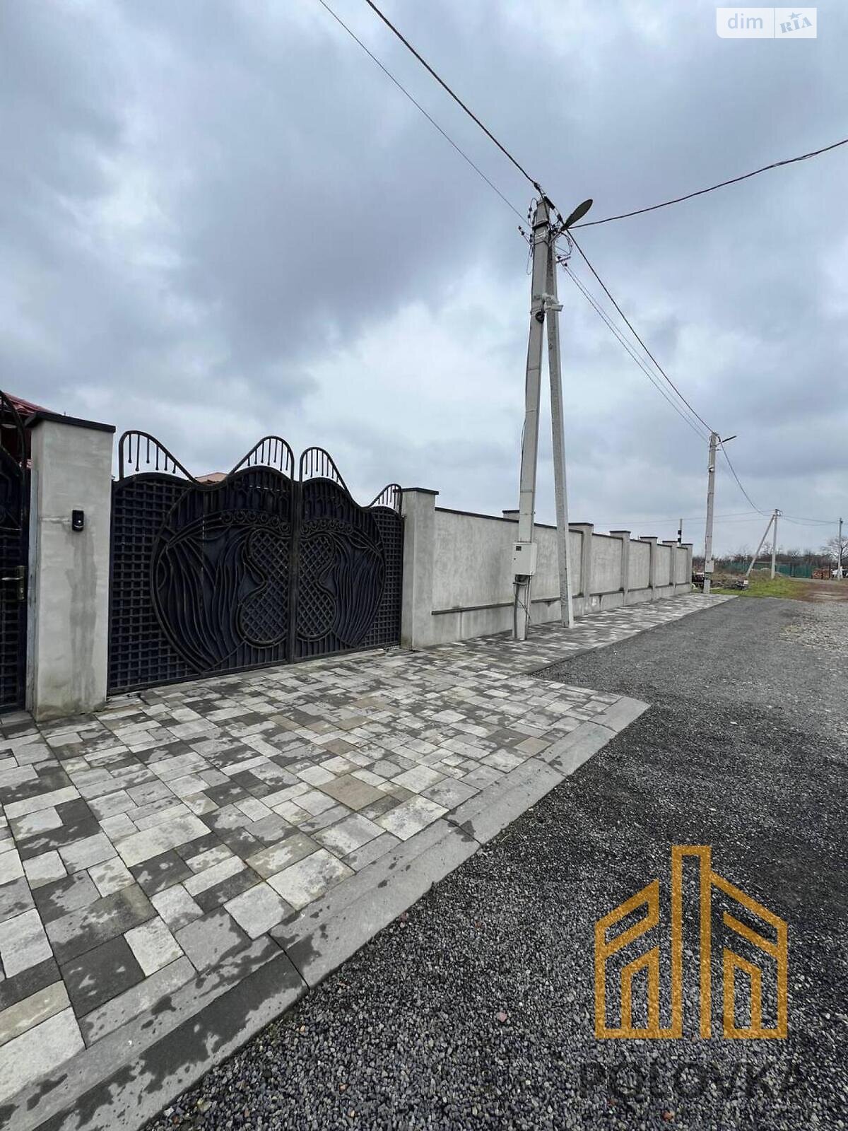 одноповерховий будинок з гаражем, 176 кв. м, цегла. Продаж в Ужгороді, район Садовий фото 1 одноповерховий будинок з гаражем, 176 кв. м, цегла. Продаж в Ужгороді, район Садовий фото 1