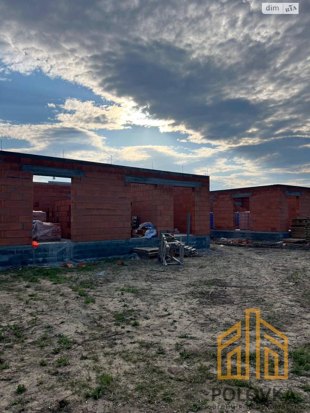 одноэтажный дом, 146 кв. м, кирпич. Продажа в Ужгороде район Садовый фото 1 одноэтажный дом, 146 кв. м, кирпич. Продажа в Ужгороде район Садовый фото 1