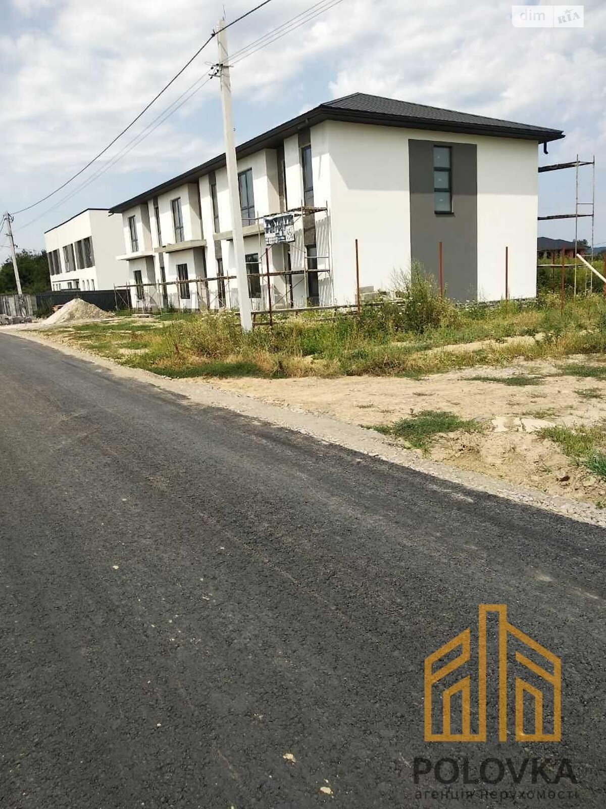 двухэтажный дом с балконом, 145 кв. м, кирпич. Продажа в Ужгороде район Садовый фото 1 двухэтажный дом с балконом, 145 кв. м, кирпич. Продажа в Ужгороде район Садовый фото 1