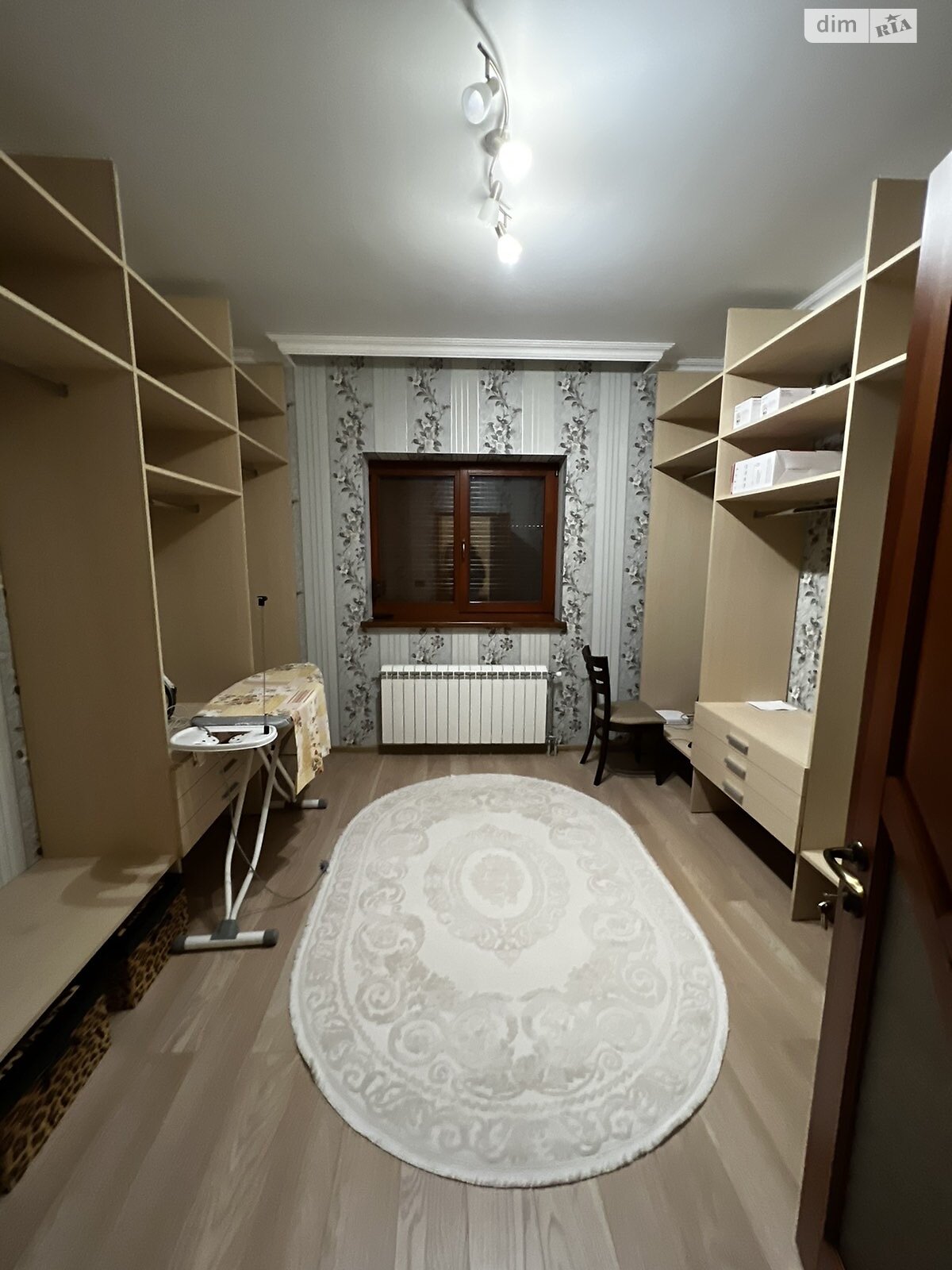 одноповерховий будинок з опаленням, 183 кв. м, цегла. Продаж в Ужгороді, район Садовий фото 1 одноповерховий будинок з опаленням, 183 кв. м, цегла. Продаж в Ужгороді, район Садовий фото 1