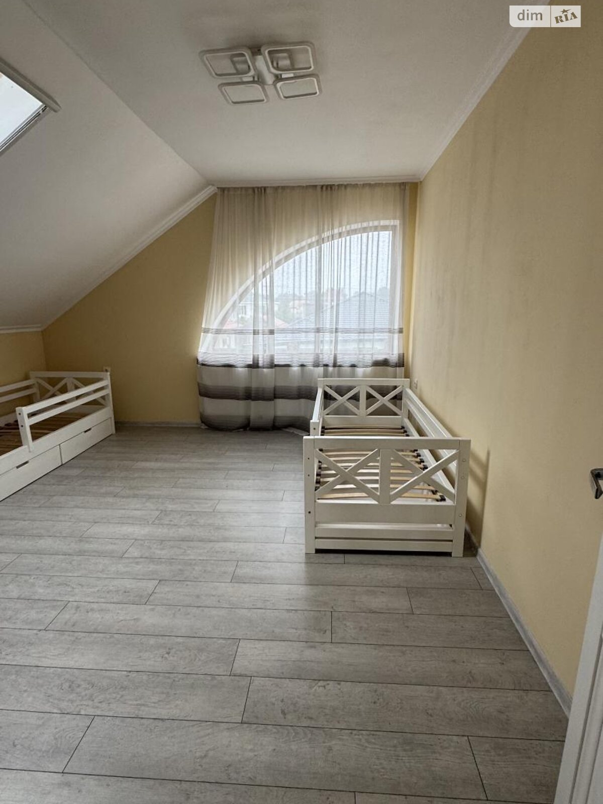 двоповерховий будинок, 258.2 кв. м, кирпич. Продаж в Ужгороді, район Садовий фото 1