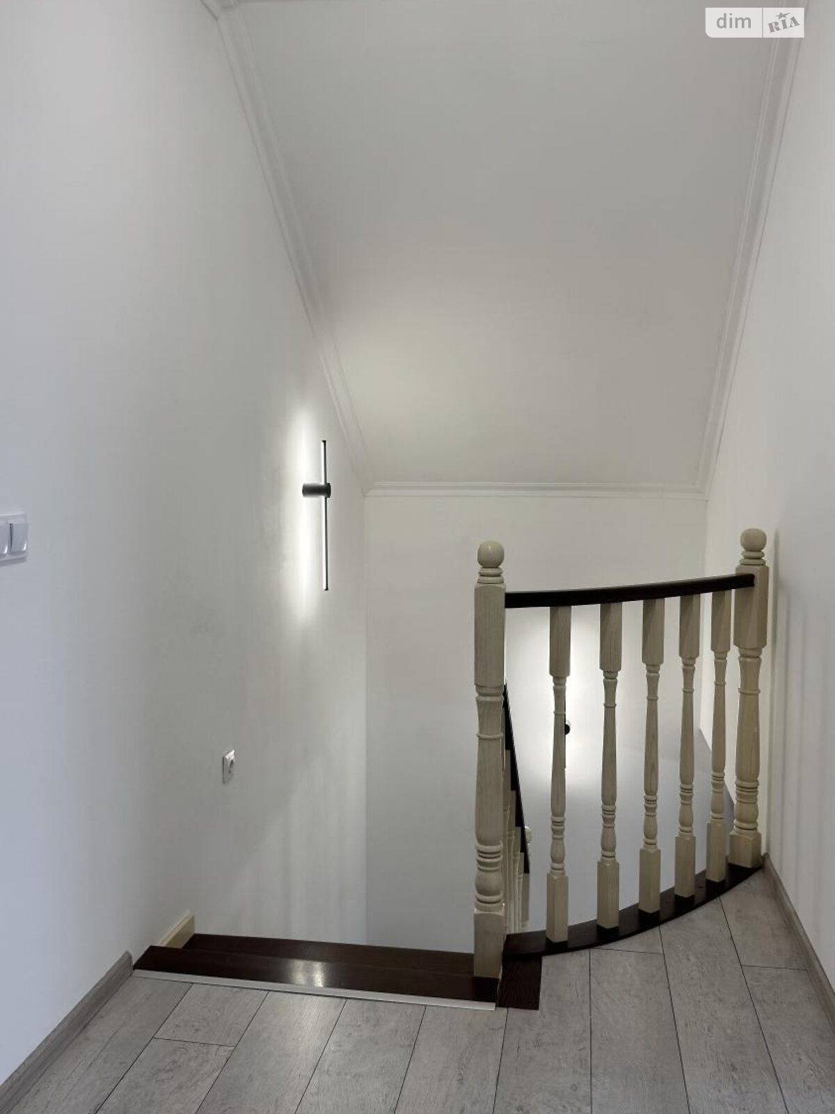 двоповерховий будинок, 258.2 кв. м, кирпич. Продаж в Ужгороді, район Садовий фото 1