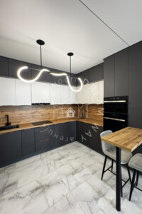 одноэтажный дом, 169 кв. м, кирпич. Продажа в Ужгороде район Садовый фото 2