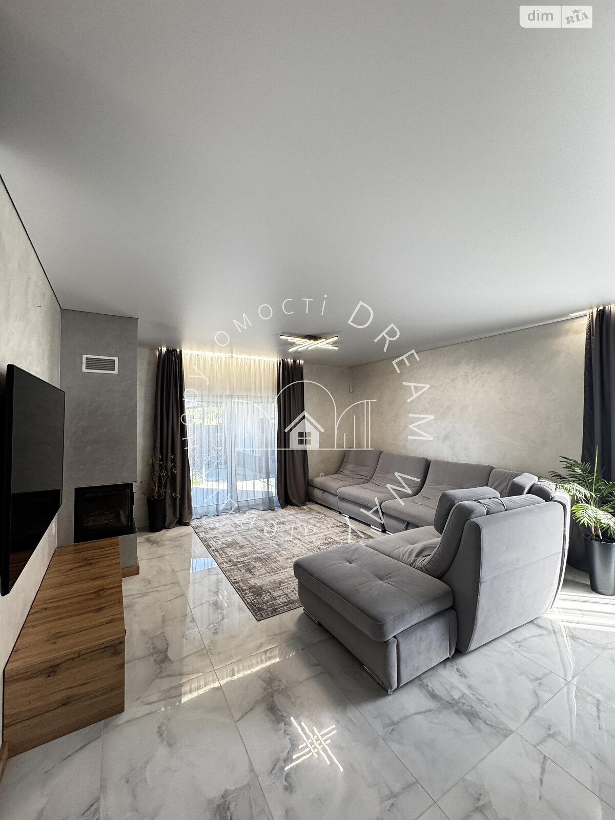 одноэтажный дом, 169 кв. м, кирпич. Продажа в Ужгороде район Садовый фото 1