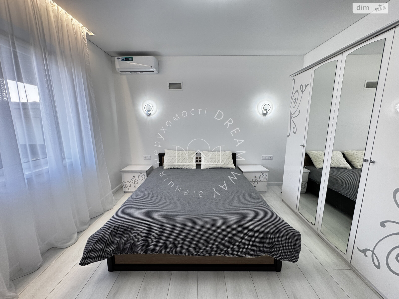 одноэтажный дом, 169 кв. м, кирпич. Продажа в Ужгороде район Садовый фото 1