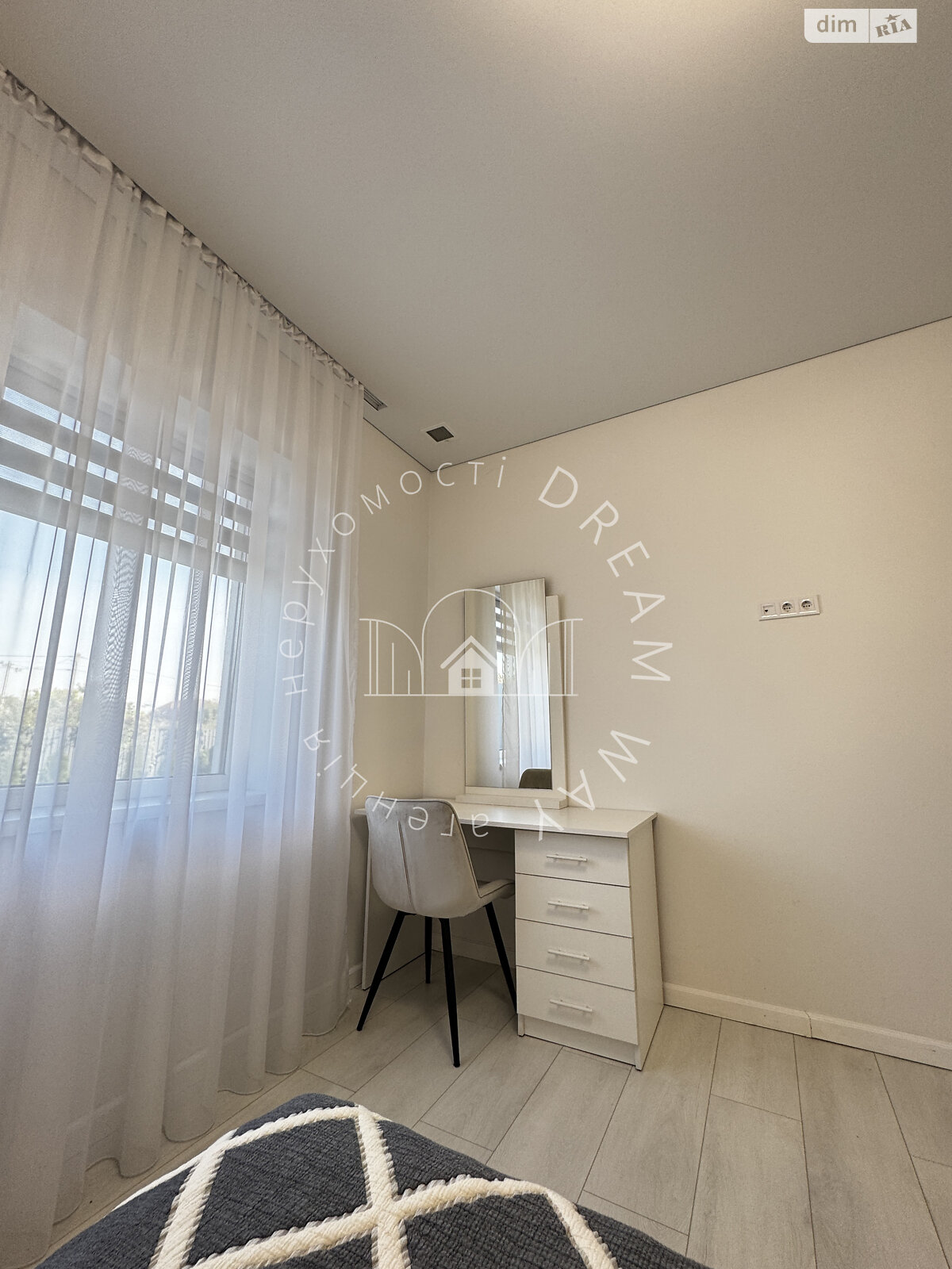 одноэтажный дом, 169 кв. м, кирпич. Продажа в Ужгороде район Садовый фото 1