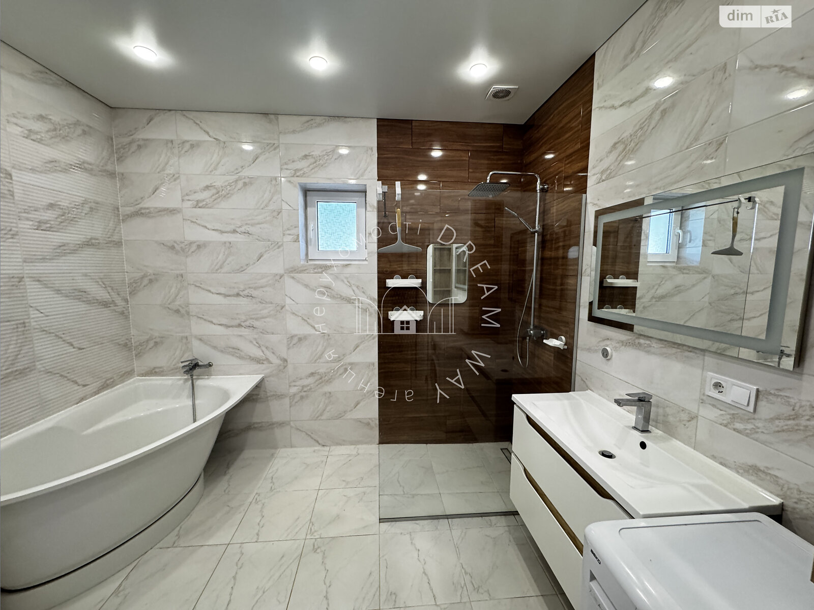 одноэтажный дом, 169 кв. м, кирпич. Продажа в Ужгороде район Садовый фото 1