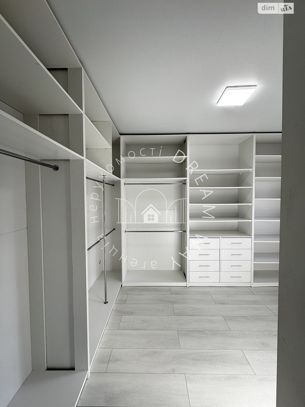 одноэтажный дом, 169 кв. м, кирпич. Продажа в Ужгороде район Садовый фото 1