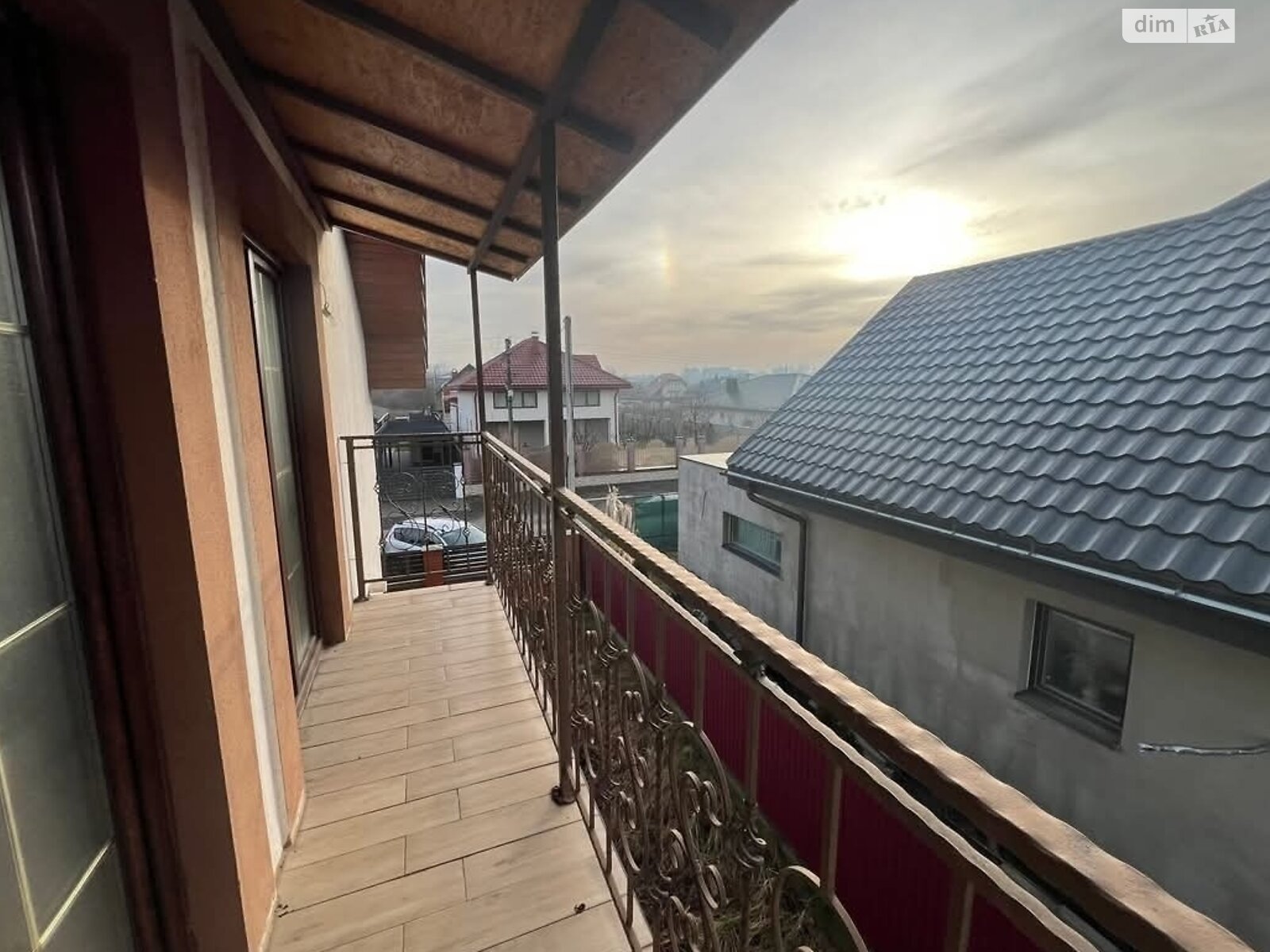 двухэтажный дом с гаражом, 200.4 кв. м, пеноблок. Продажа в Ужгороде район Садовый фото 1