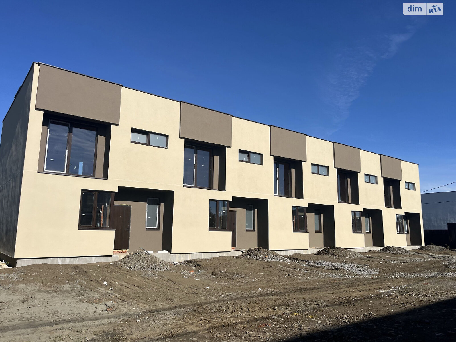 двухэтажный дом, 108 кв. м, кирпич. Продажа в Ужгороде район Садовый фото 1