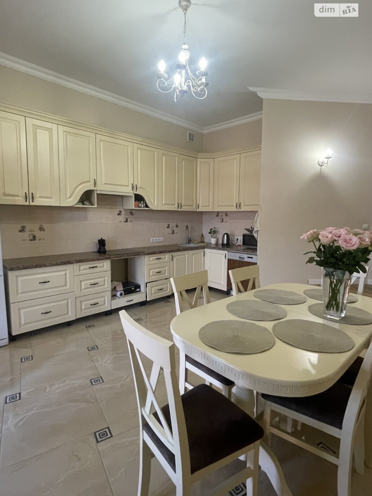 одноповерховий будинок, 163 кв. м, цегла. Продаж в Ужгороді, район Садовий фото 1 одноповерховий будинок, 163 кв. м, цегла. Продаж в Ужгороді, район Садовий фото 1