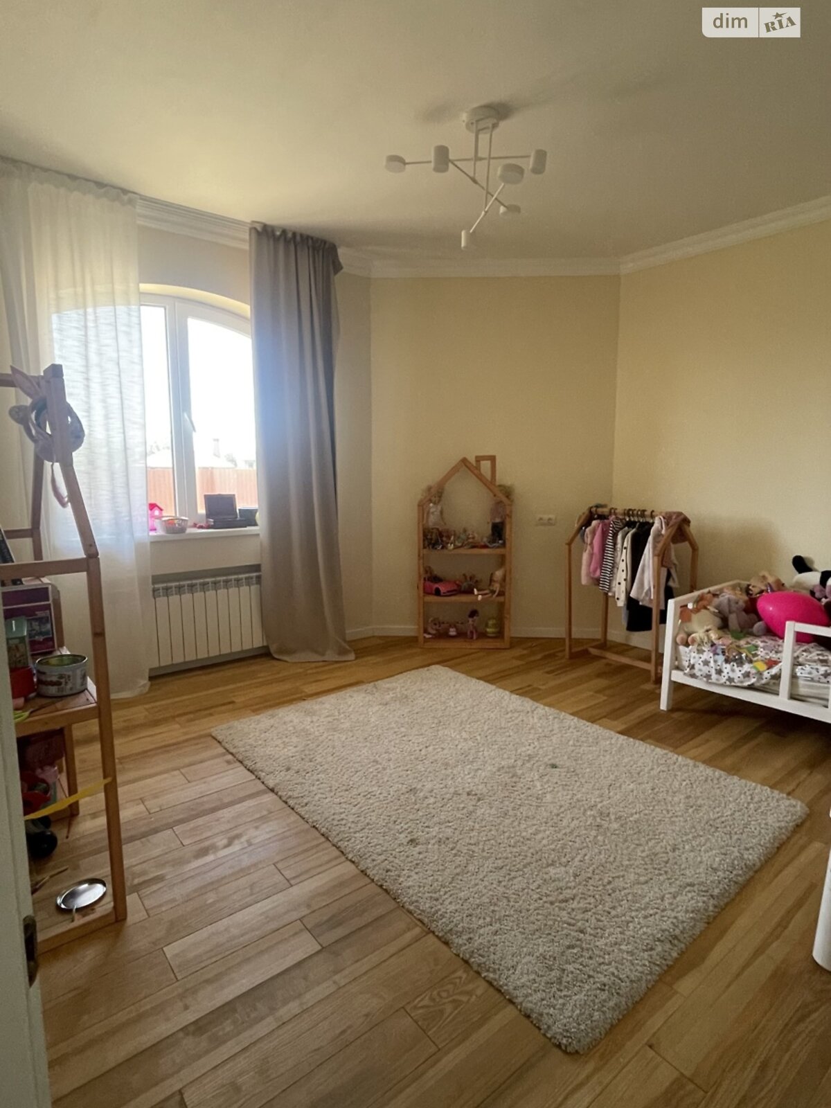 одноповерховий будинок, 163 кв. м, цегла. Продаж в Ужгороді, район Садовий фото 1 одноповерховий будинок, 163 кв. м, цегла. Продаж в Ужгороді, район Садовий фото 1