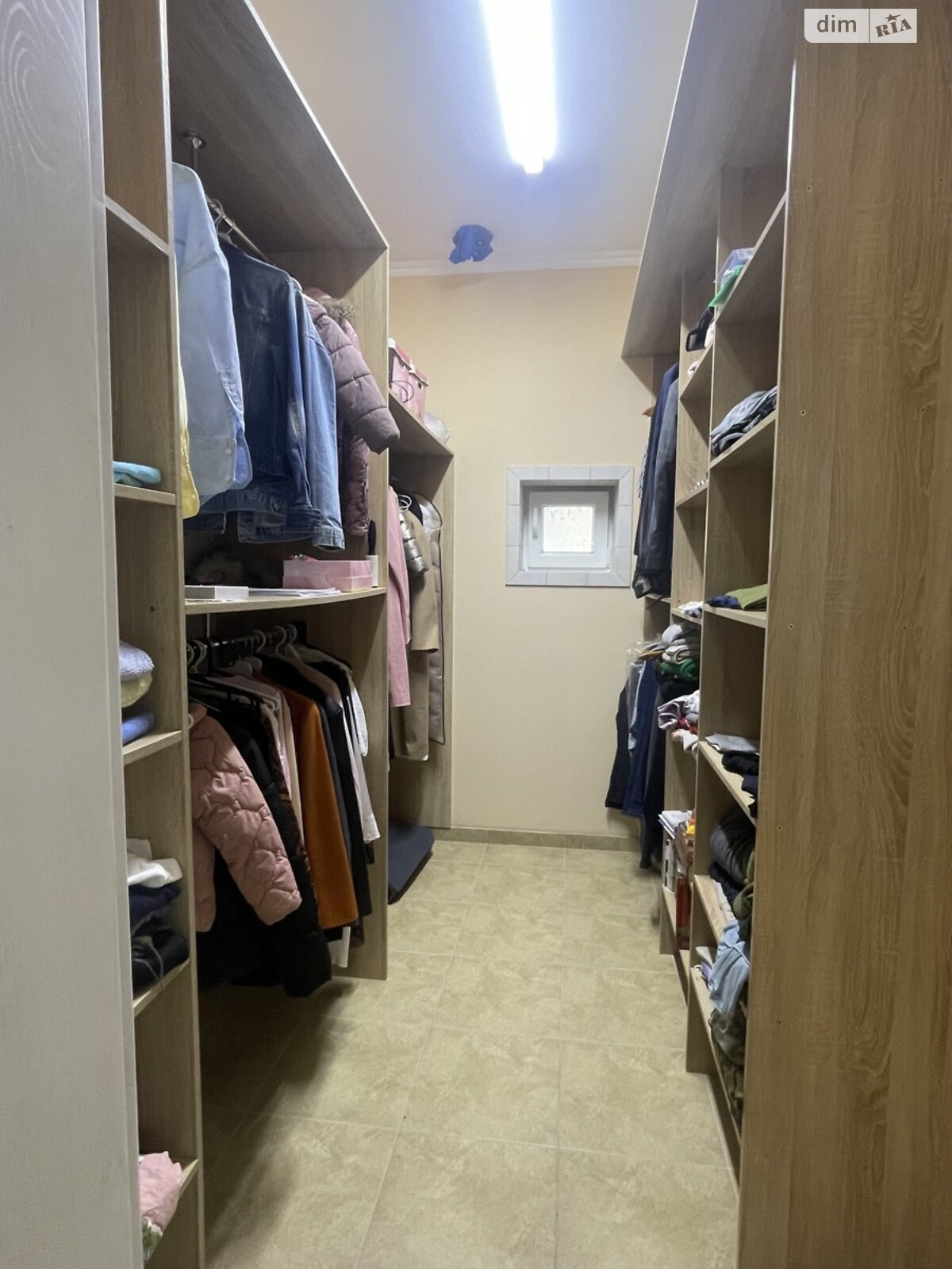 одноповерховий будинок, 163 кв. м, цегла. Продаж в Ужгороді, район Садовий фото 1 одноповерховий будинок, 163 кв. м, цегла. Продаж в Ужгороді, район Садовий фото 1