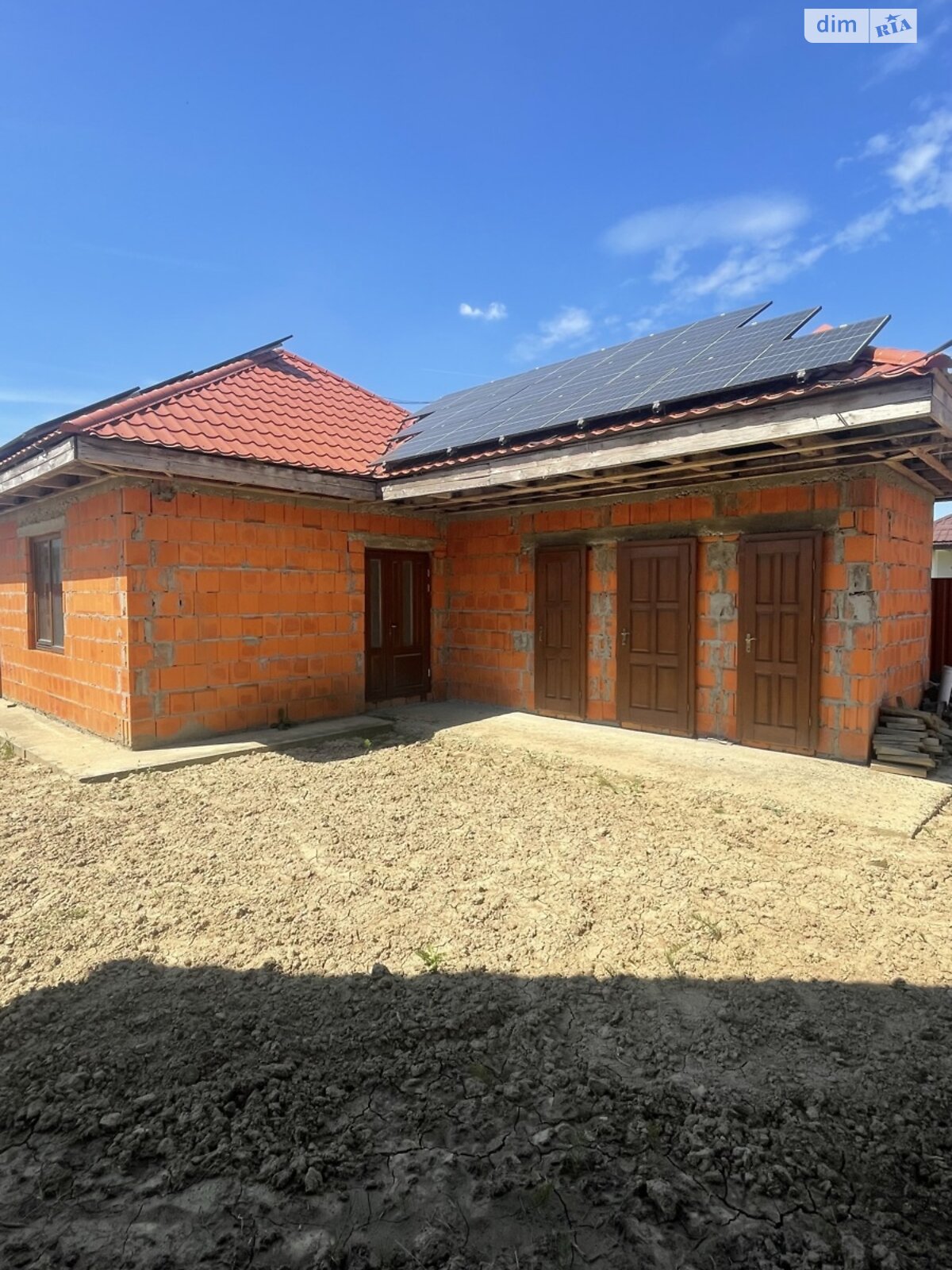 одноповерховий будинок, 163 кв. м, цегла. Продаж в Ужгороді, район Садовий фото 1 одноповерховий будинок, 163 кв. м, цегла. Продаж в Ужгороді, район Садовий фото 1