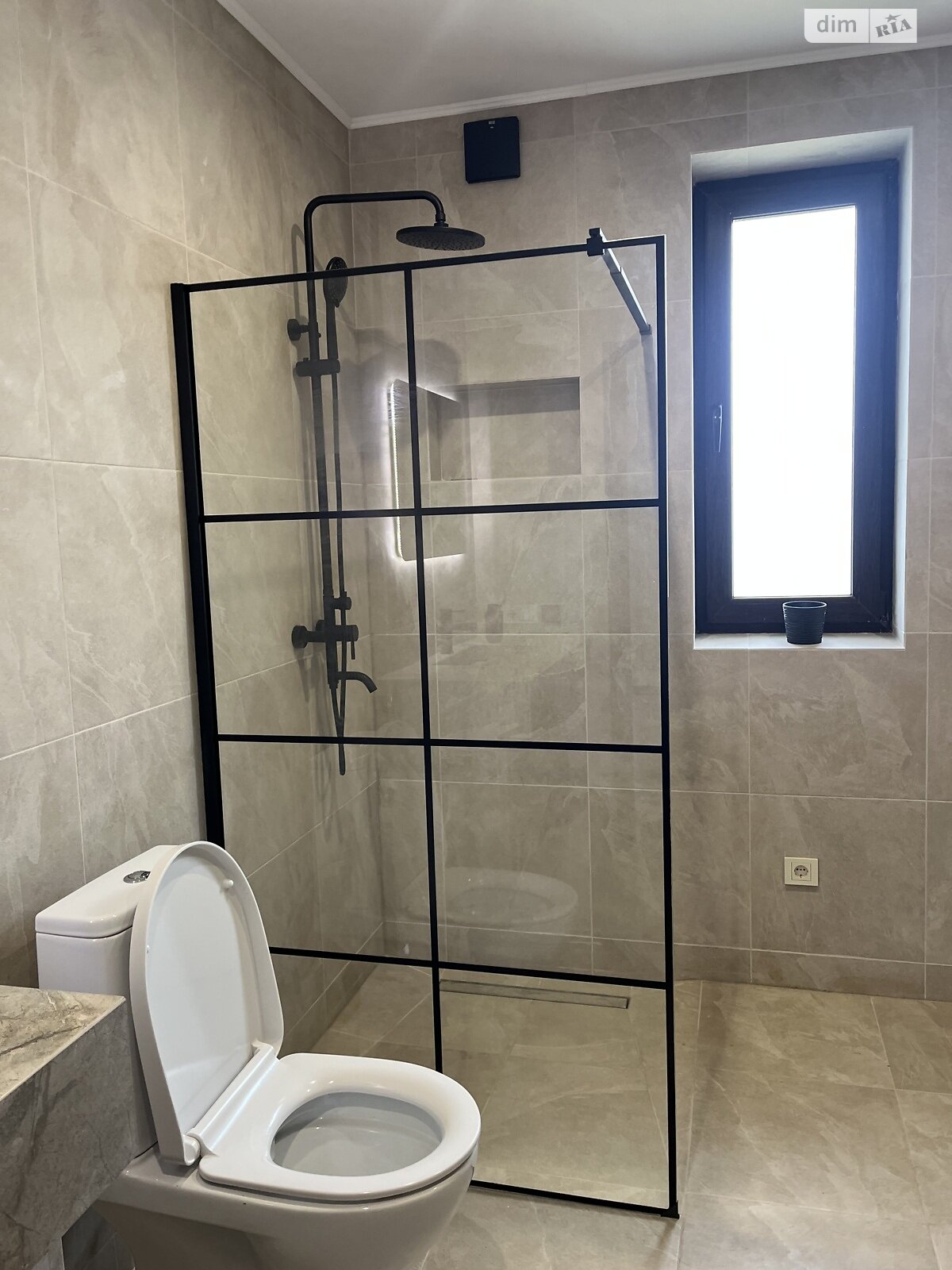 одноповерховий будинок з опаленням, 145 кв. м, пеноблок. Продаж в Ужгороді, район Садовий фото 1 одноповерховий будинок з опаленням, 145 кв. м, пеноблок. Продаж в Ужгороді, район Садовий фото 1