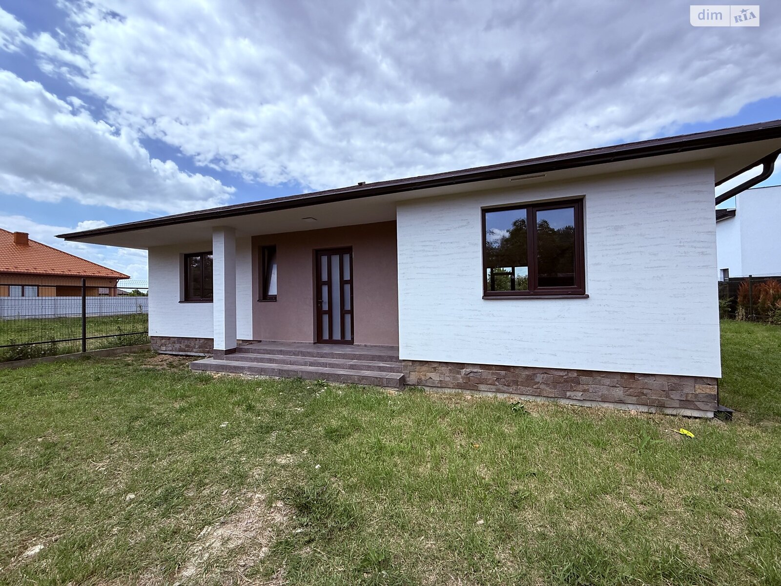 одноповерховий будинок з опаленням, 119.7 кв. м, піноблок. Продаж в Ужгороді, район Садовий фото 1