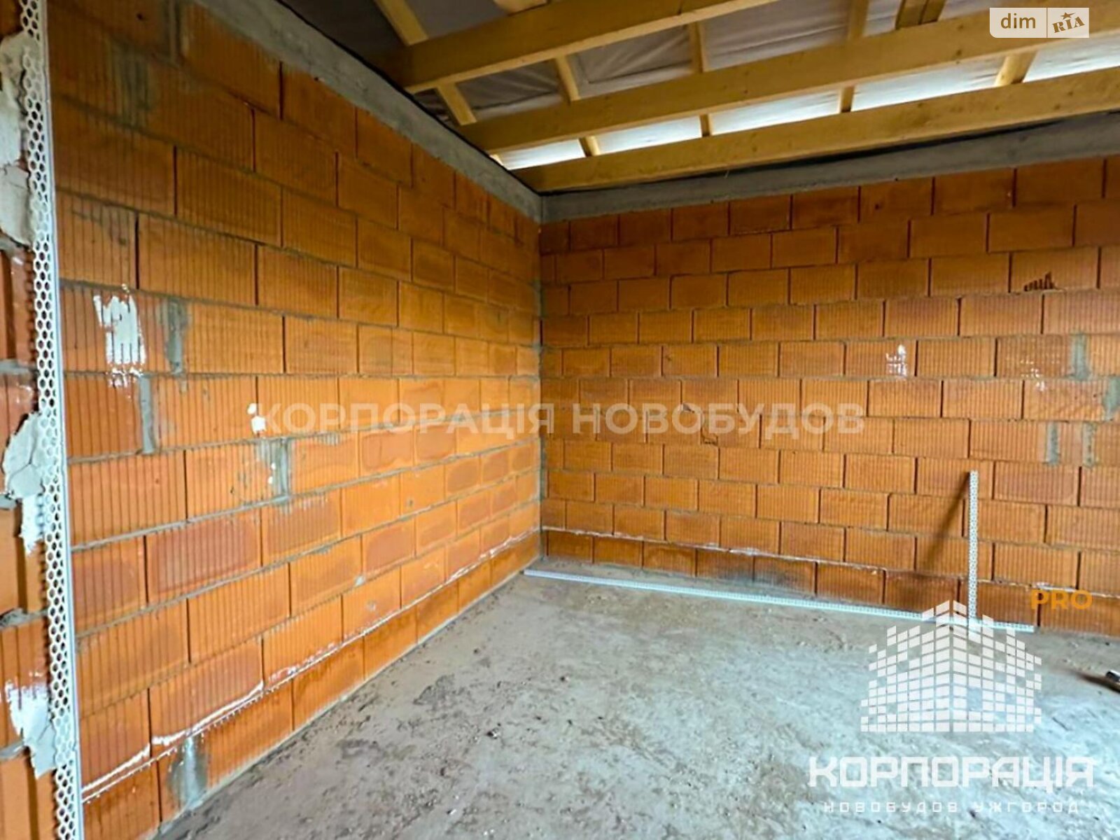 одноповерховий будинок, 115 кв. м, кирпич. Продаж в Ужгороді, район Садовий фото 1 одноповерховий будинок, 115 кв. м, кирпич. Продаж в Ужгороді, район Садовий фото 1