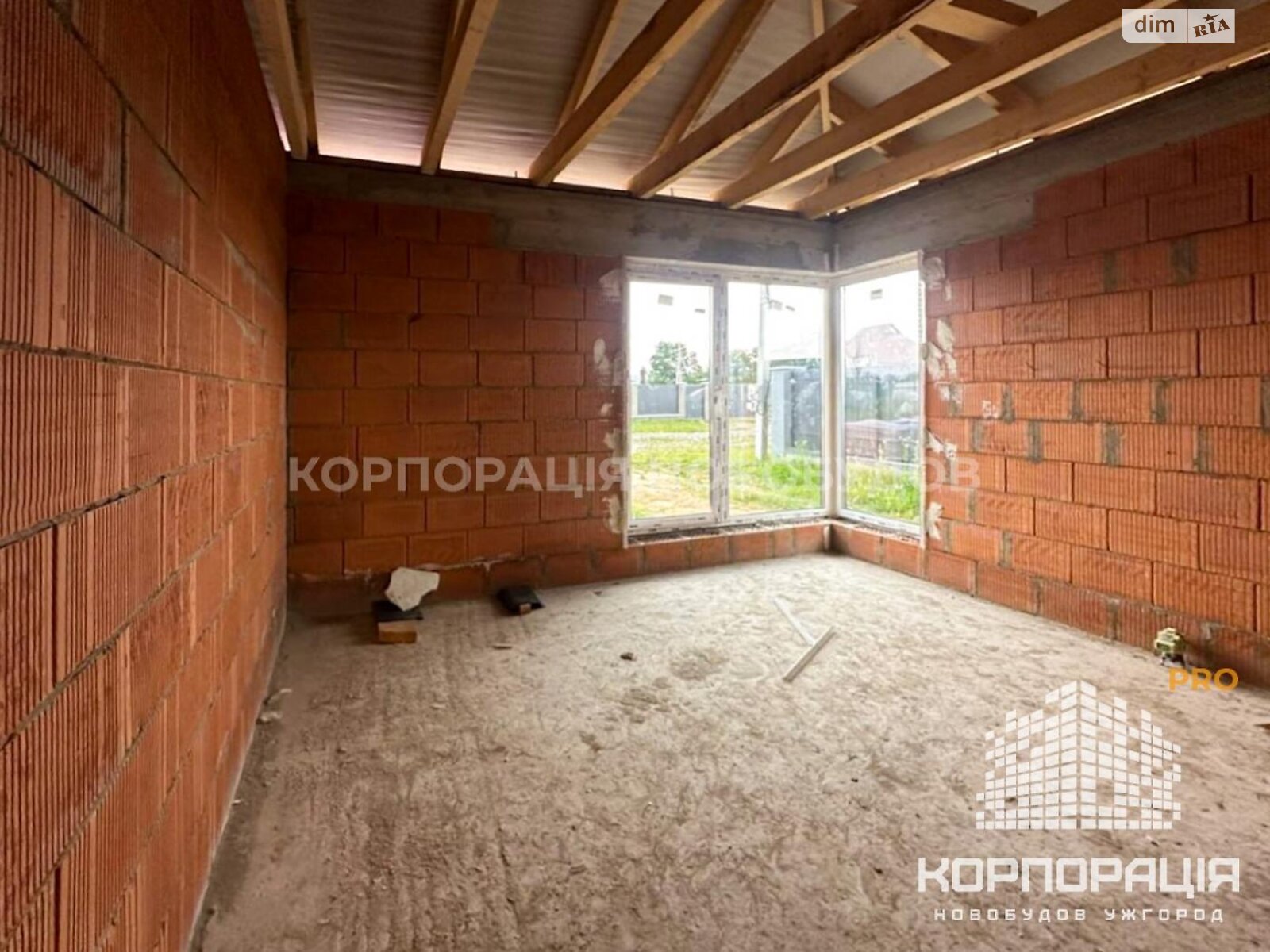 одноповерховий будинок, 115 кв. м, кирпич. Продаж в Ужгороді, район Садовий фото 1 одноповерховий будинок, 115 кв. м, кирпич. Продаж в Ужгороді, район Садовий фото 1